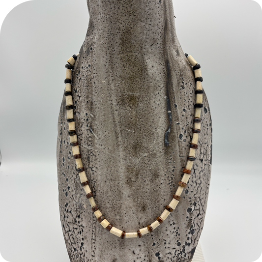 Brown white necklace